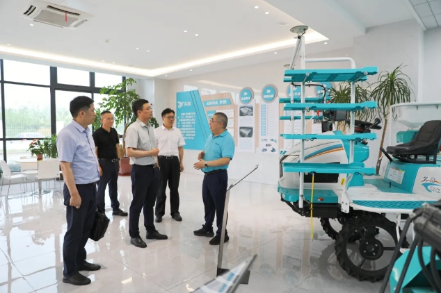 区领导莅临苏州古怪猴子试玩官网入口走访调研